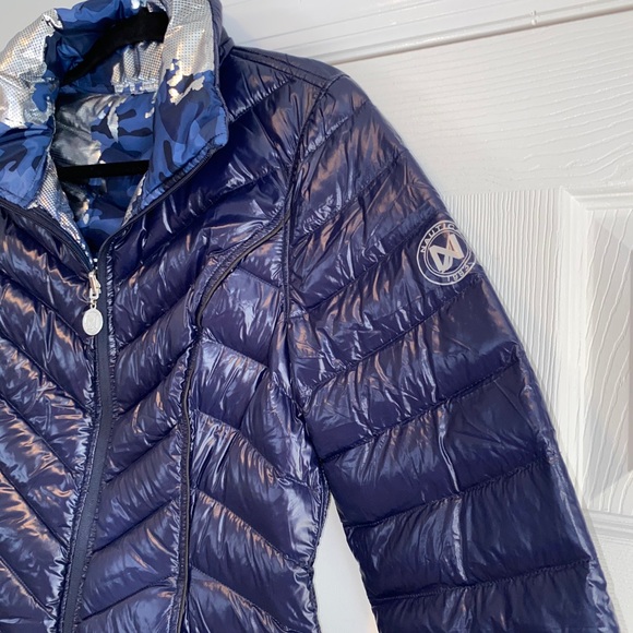 NAUTICA *NWOT* reversible puffer jacket - Picture 3 of 6